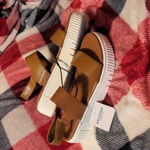 Arizona Women's Dash Wedge Sandals